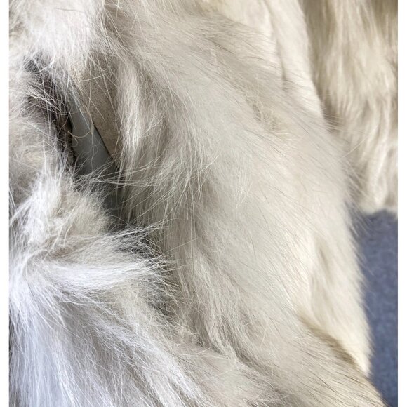 VTG Real Fur Coat Ivory Fox Racoon Look 100% Bemberg Lined Made in Korea Luxury - Picture 9 of 14